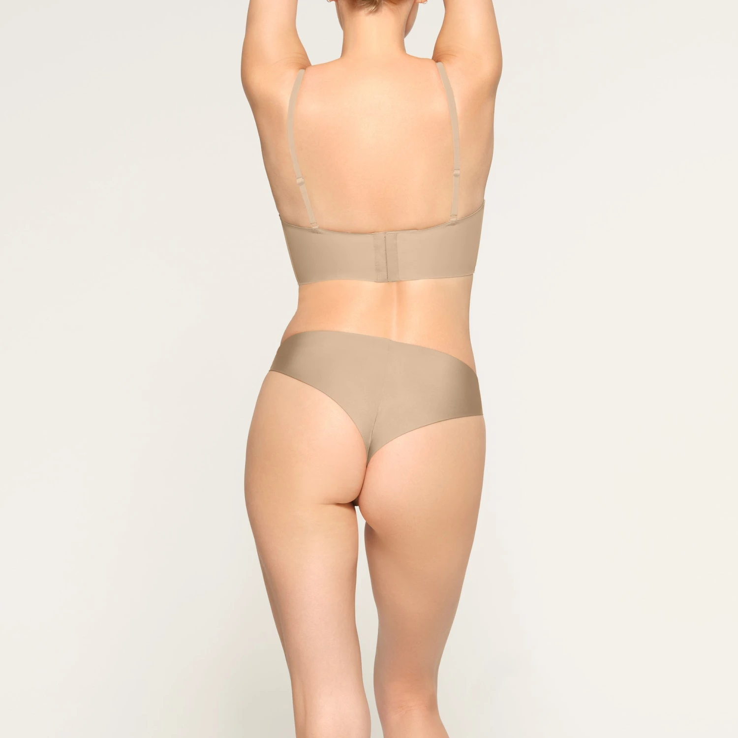 DEEP PLUNGE SHAPEWEAR BRA | CLAY 6 DEEP PLUNGE SHAPEWEAR BRA | CLAY - Image 4