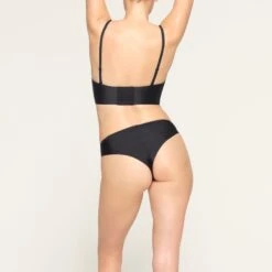 DEEP PLUNGE SHAPEWEAR BRA | ONYX -SWIMwear Sale Store SKIMS SHAPEWEAR BR BAN 2958 LC ONX 0018