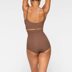 EVERYDAY SCULPT BRALETTE | JASPER -SWIMwear Sale Store SKIMS SHAPEWEAR BR SCN 2341 JA JSP 0015 BK