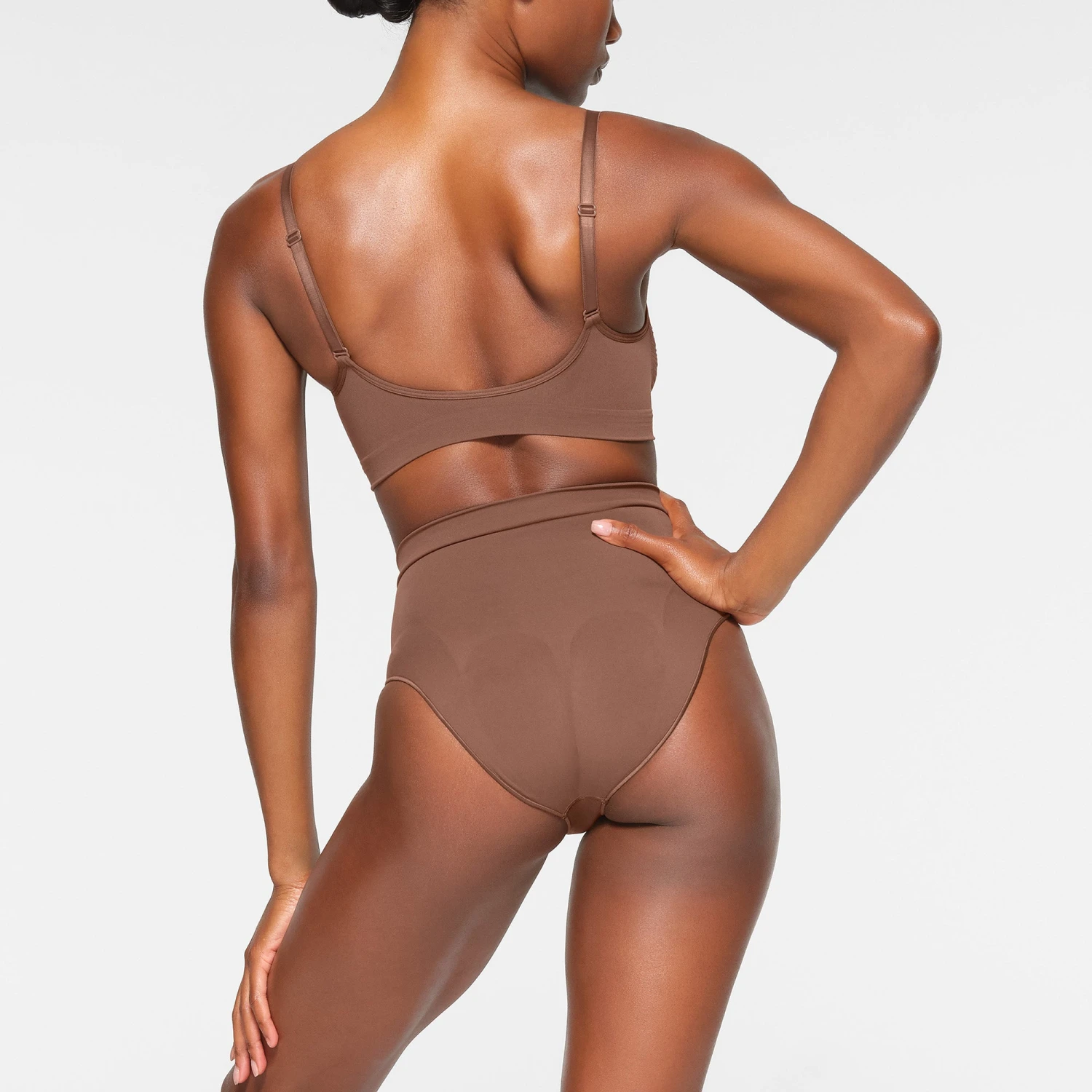 SEAMLESS SCULPT BRALETTE | JASPER 6 SEAMLESS SCULPT BRALETTE | JASPER - Image 4