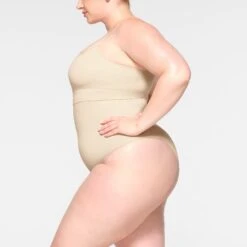 SEAMLESS SCULPT SCOOP NECK BRALETTE | SAND -SWIMwear Sale Store SKIMS SHAPEWEAR BR SCP 3357 ID SND 0008 SD b3f1fa85 8ad0 4245 b631 f9499060eb91