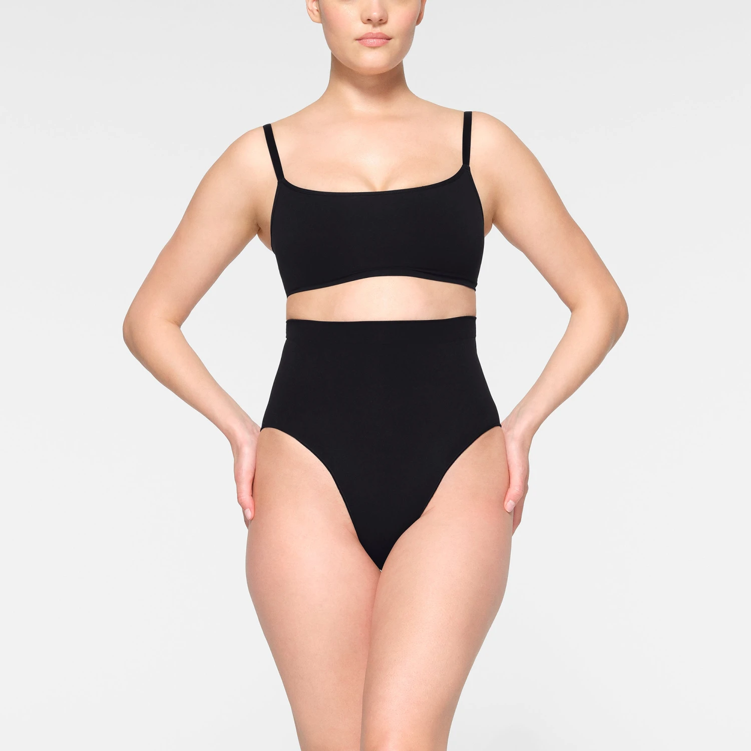 SEAMLESS SCULPT SCOOP NECK BRALETTE | ONYX 4 SEAMLESS SCULPT SCOOP NECK BRALETTE | ONYX - Image 2