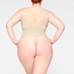 EVERYDAY SCULPT HIGH-WAISTED THONG | SAND -SWIMwear Sale Store SKIMS SHAPEWEAR PN THG 3150 JB SND 0016 BK 0b72c74e b4f3 4bfb 807b 5d742621de63