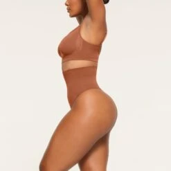 CORE CONTROL HIGH-WAISTED THONG | BRONZE 9 CORE CONTROL HIGH-WAISTED THONG | BRONZE -SWIMwear Sale Store SKIMS SHAPEWEAR PN THG 3377 QA BRZ 0009