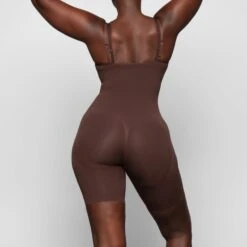 BUTT ENHANCING OPEN BUST BODYSUIT | COCOA -SWIMwear Sale Store SKIMS SHAPEWEAR SH BDY 2168 ZA COA 0018
