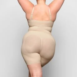 BUTT ENHANCING OPEN BUST BODYSUIT | SAND 11 BUTT ENHANCING OPEN BUST BODYSUIT | SAND -SWIMwear Sale Store SKIMS SHAPEWEAR SH BDY 2168 ZB SND 0017