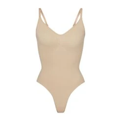 SEAMLESS SCULPT THONG BODYSUIT | MICA