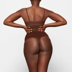 BARELY THERE HIGH-WAISTED THONG | COCOA -SWIMwear Sale Store SKIMS SHAPEWEAR SH HWT 0532 NA COA BK