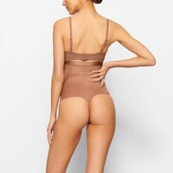 BARELY THERE HIGH-WAISTED THONG | SIENNA -SWIMwear Sale Store SKIMS SHAPEWEAR SH HWT 0532 NB SIE BK