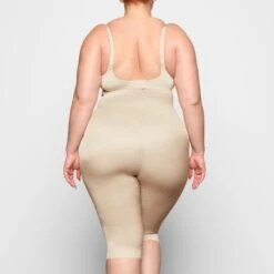 BARELY THERE CROPPED LEGGING | SAND -SWIMwear Sale Store SKIMS SHAPEWEAR SH LEG 0530 ZB SND 0015