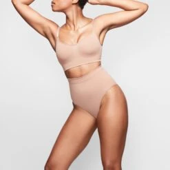 SEAMLESS SCULPT MID WAIST BRIEF | SIENNA -SWIMwear Sale Store SKIMS SHAPEWEAR SH MWB 0101 SIE D SD 2586ea19 9999 45ff 984a 8e8549e7020f