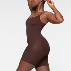 EVERYDAY SCULPT MID THIGH BODYSUIT | ESPRESSO 9 EVERYDAY SCULPT MID THIGH BODYSUIT | ESPRESSO -SWIMwear Sale Store SKIMS SHAPEWEAR SH ONE 2154 IC ESP 0010 SD 5909a592 515c 4a50 94a2 77a01d2c538b