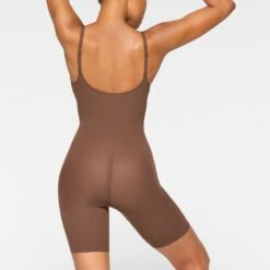 EVERYDAY SCULPT MID THIGH BODYSUIT | JASPER -SWIMwear Sale Store SKIMS SHAPEWEAR SH ONE 2154 JA JSP 0024 BK