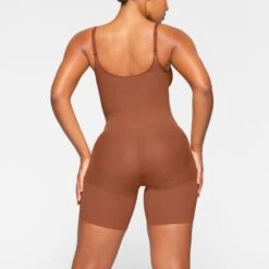 EVERYDAY SCULPT MID THIGH BODYSUIT | BRONZE -SWIMwear Sale Store SKIMS SHAPEWEAR SH ONE 2154 KA BRZ 0013 BK
