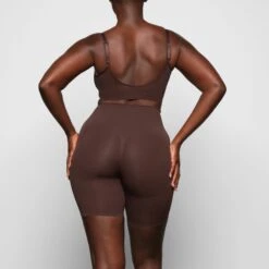 BUTT ENHANCING SHORT | COCOA -SWIMwear Sale Store SKIMS SHAPEWEAR SH SHO 2023 ZA COA 0016