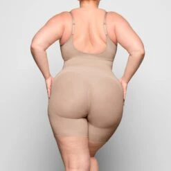 BUTT ENHANCING SHORT | MICA -SWIMwear Sale Store SKIMS SHAPEWEAR SH SHO 2023 ZB MCA 0011