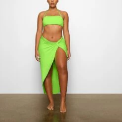 SWIM BANDEAU BIKINI TOP | NEON GREEN -SWIMwear Sale Store SKIMS SWIM BND 0777 CA NGE 0006 FR