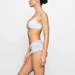 SHAPING SWIM RUCHED UNDERWIRE BIKINI TOP | MARBLE -SWIMwear Sale Store SKIMS SWIM BT SCP 2759 FD MBL 0007 SD x2 f603750c 6f20 4548 8701 218e3352298a