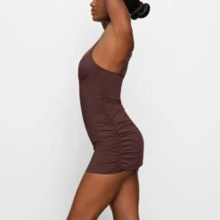 SHAPING SWIM RUCHED ONE PIECE | COCOA -SWIMwear Sale Store SKIMS SWIM OP BRF 2773 FB COA 0008 SD x1 b5a44029 54f7 43ac aade c2f4785a5d41