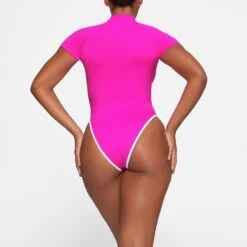 ZIP-UP SWIM MOCK NECK ONE PIECE | HIBISCUS -SWIMwear Sale Store SKIMS SWIM OP BRF 3027 HA HIB 0018 BK