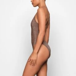 GLITTER SWIM ONE PIECE | JASPER -SWIMwear Sale Store SKIMS SWIM SW BDY 0110 JSP ZC 0007 SD x1 a7fea683 d583 412f 8070 c886d41ac949