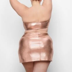 METALLIC SWIM BANDEAU BIKINI TOP | CHAMPAGNE -SWIMwear Sale Store SKIMS SWIM SW BND 0025 QC CHP 0024 BK