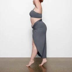 SWIM BANDEAU BIKINI TOP | GUNMETAL -SWIMwear Sale Store SKIMS SWIM SW BND 0777 MM GUN SD2