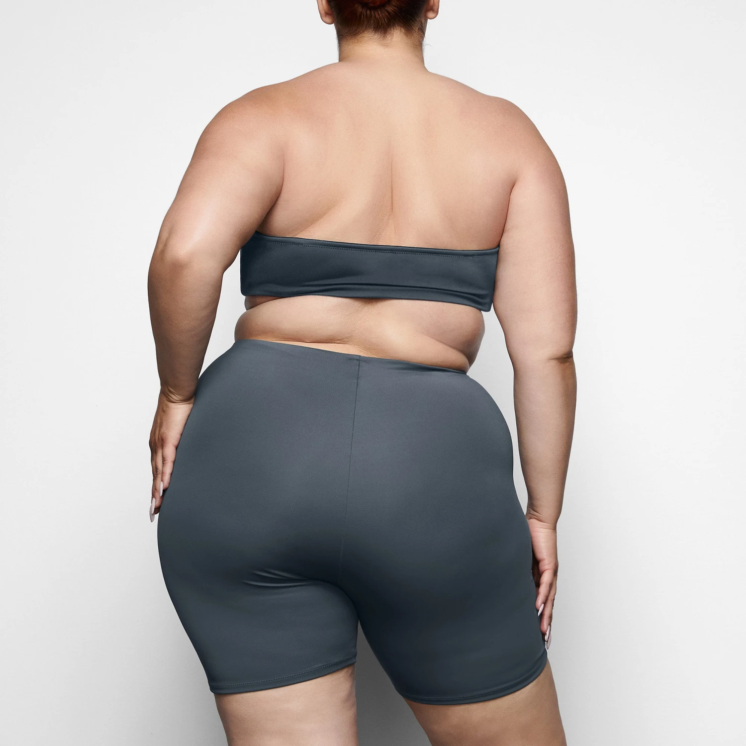 SHAPING SWIM SHORT | GUNMETAL 6 SHAPING SWIM SHORT | GUNMETAL - Image 4