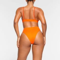 SWIM PLUNGE BIKINI TOP | ORANGE -SWIMwear Sale Store SKIMS SWIM SW PLG 0742 OA ORG 0012 BK