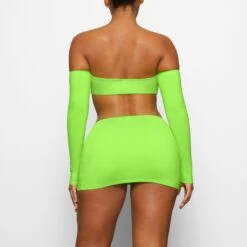 SWIM LONG SLEEVE BIKINI TOP | NEON GREEN -SWIMwear Sale Store SKIMS SWIM SW TP LSL 2791 CA NGE 0013 BKa