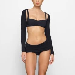 SHAPING SWIM SHRUG | ONYX -SWIMwear Sale Store SKIMS SWIM TP SRG 2760 FD ONX 0004 FR x2 214470a6 4d9a 464f ac9a 5c929e51df10